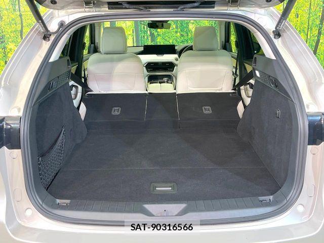 Mazda CX-60 2023-06 7391809-9