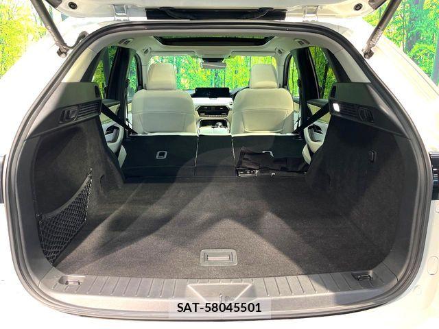 Mazda CX-60 2022-08 7453807-9