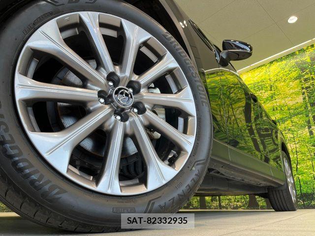 Mazda CX-60 2023-11 7562012-14