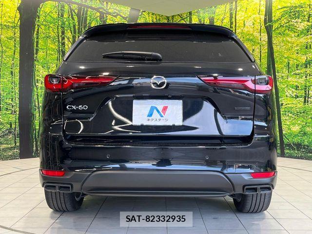 Mazda CX-60 2023-11 7562012-16