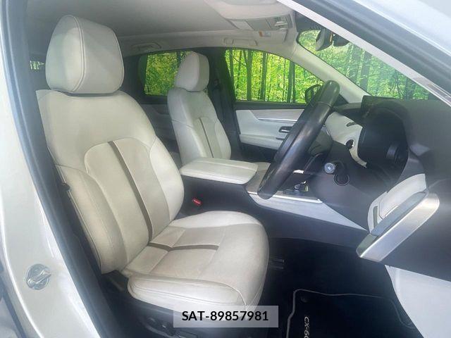 Mazda CX-60 2023-07 7722461-8
