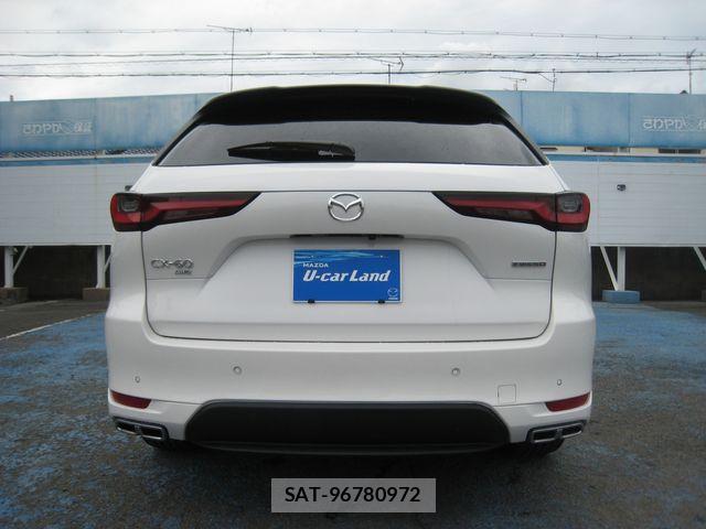 Mazda CX-60 2023-11 7722458-12