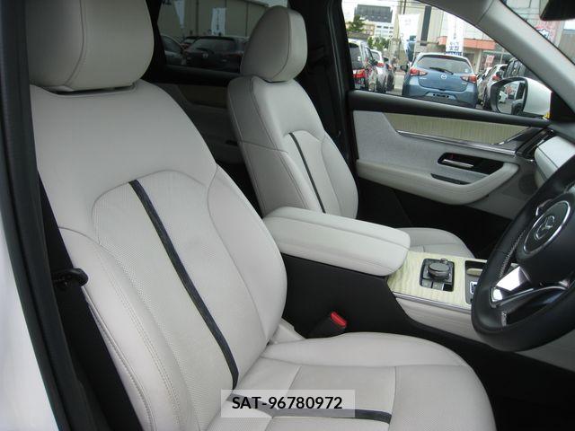 Mazda CX-60 2023-11 7722458-14