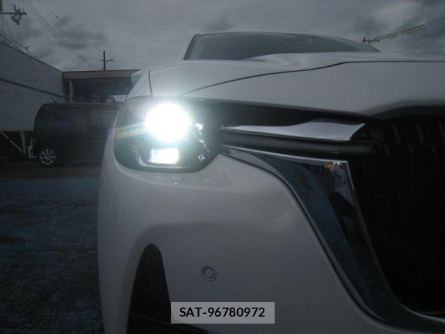 Mazda CX-60 2023-11 7722458-26