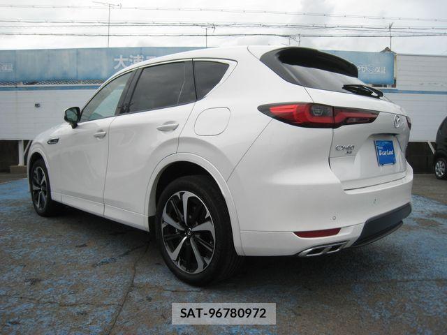 Mazda CX-60 2023-11 7722458-2