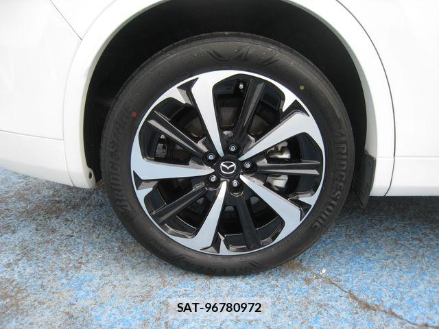 Mazda CX-60 2023-11 7722458-29