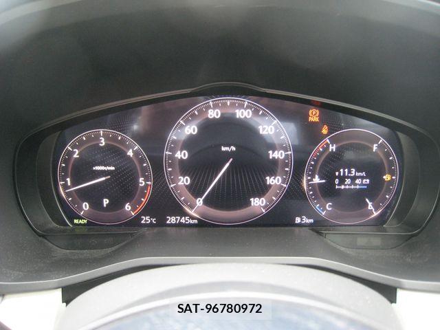 Mazda CX-60 2023-11 7722458-3