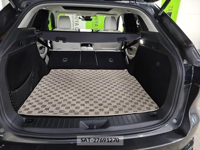 Mazda CX-60 2023-04 7722470-25
