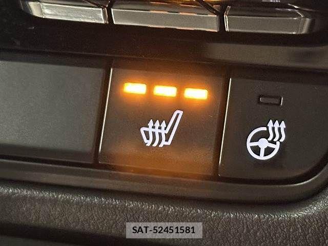 Mazda CX-60 2023-04 7722475-6