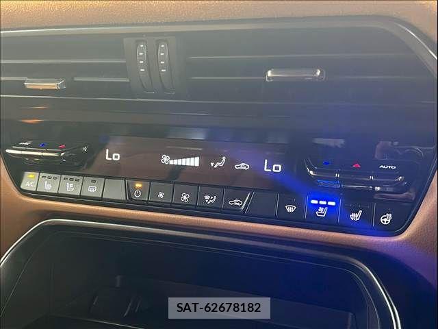 Mazda CX-60 2024-04 7722455-12