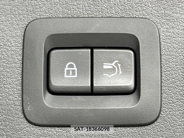 Mazda CX-60 2023-07 7722473-6
