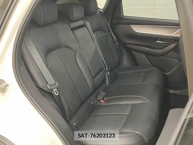 Mazda CX-60 2023-08 7722468-5