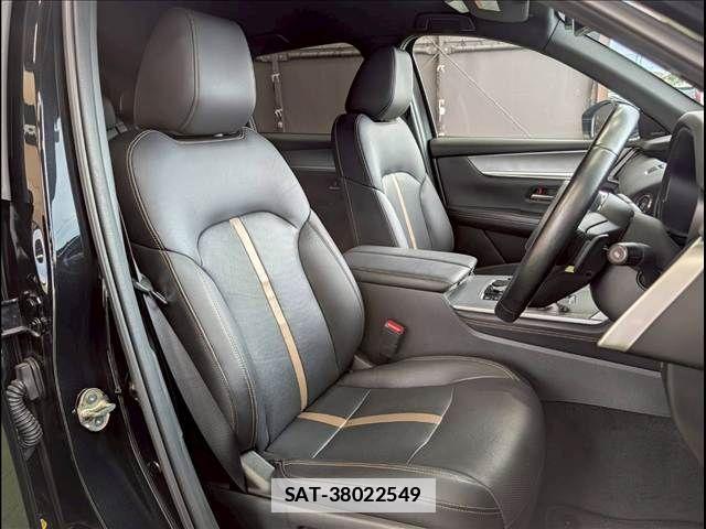 Mazda CX-60 2023-06 7784105-4