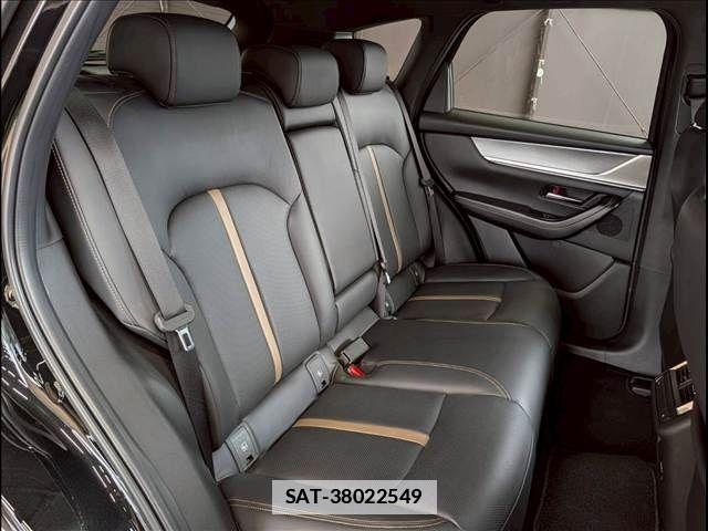 Mazda CX-60 2023-06 7784105-5