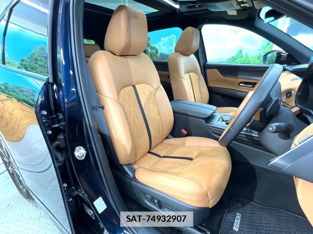 Mazda CX-60 2023-12 7784098-7