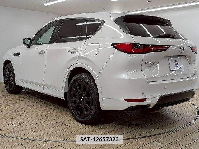 Mazda CX-60 2022-09 7784087-16
