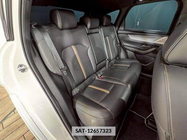 Mazda CX-60 2022-09 7784087-5