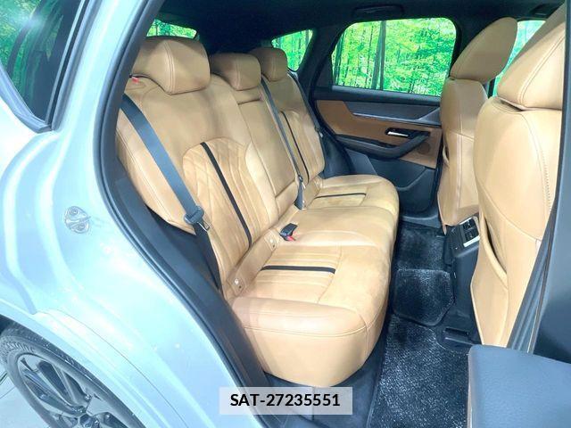Mazda CX-60 2023-04 7902487-9