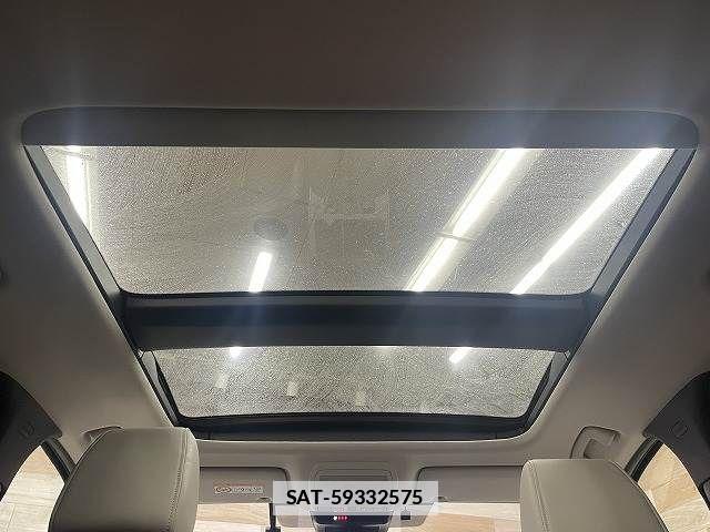 Mazda CX-60 2023-06 7961119-6