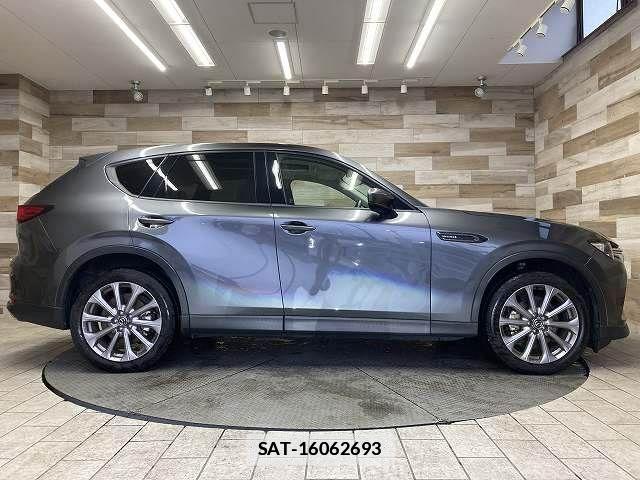 Mazda CX-60 2023-01 7961121-16