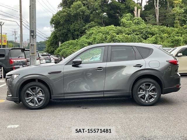 Mazda CX-60 2023-04 8035180-5