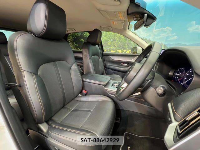 Mazda CX-60 2023-09 8073489-9