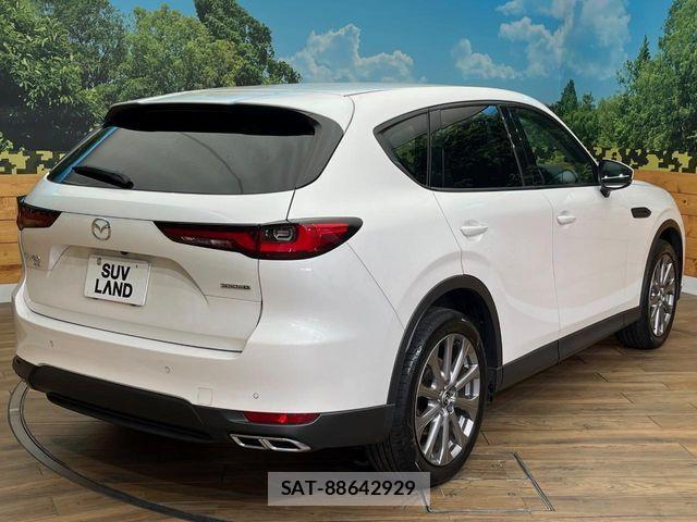 Mazda CX-60 2023-09 8073489-17