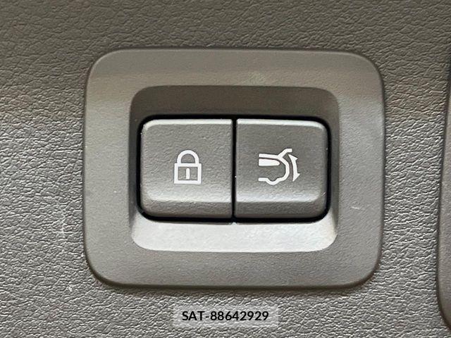 Mazda CX-60 2023-09 8073489-8