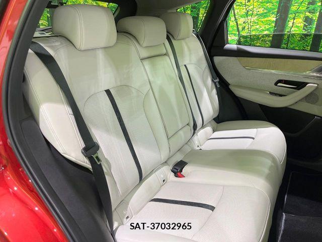 Mazda CX-60 2023-09 8098780-8