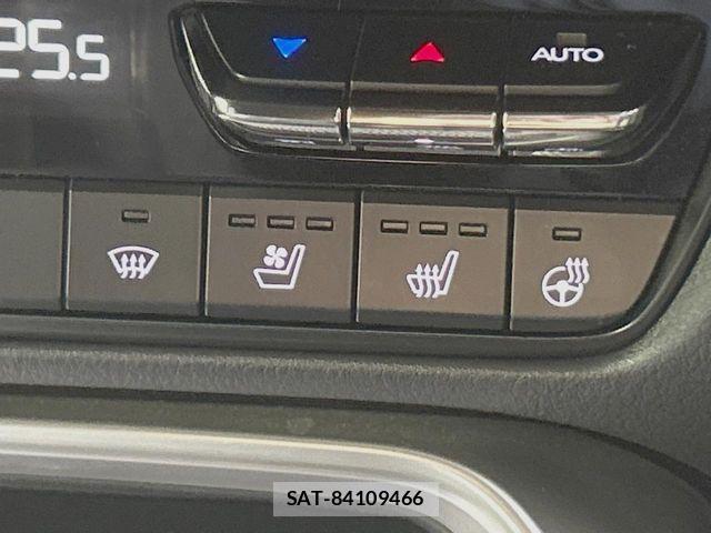 Mazda CX-60 2023-07 8098781-5