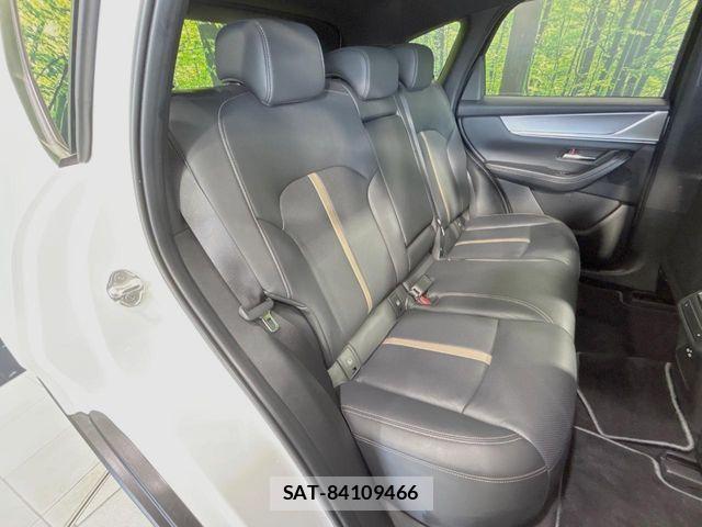 Mazda CX-60 2023-07 8098781-8