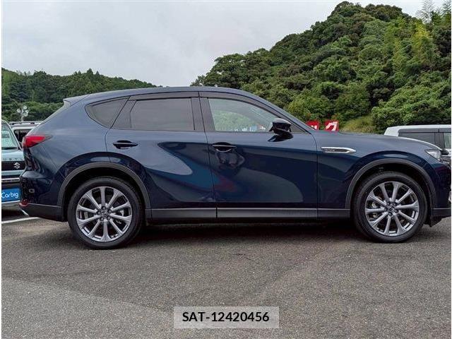 Mazda CX-60 2023-07 8098782-9