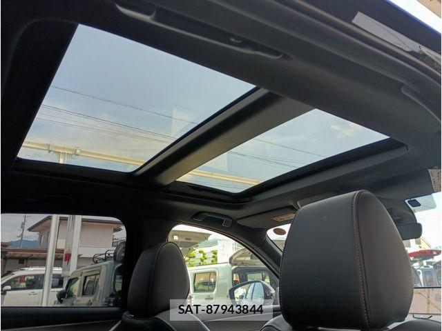 Mazda CX-60 2025-04 8129670-11