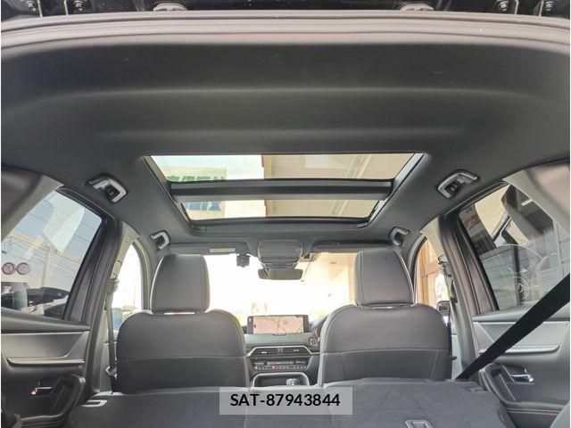 Mazda CX-60 2025-04 8129670-16