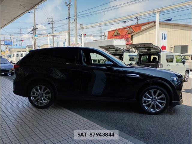 Mazda CX-60 2025-04 8129670-3