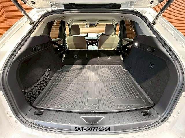 Mazda CX-60 2023-04 8145667-19