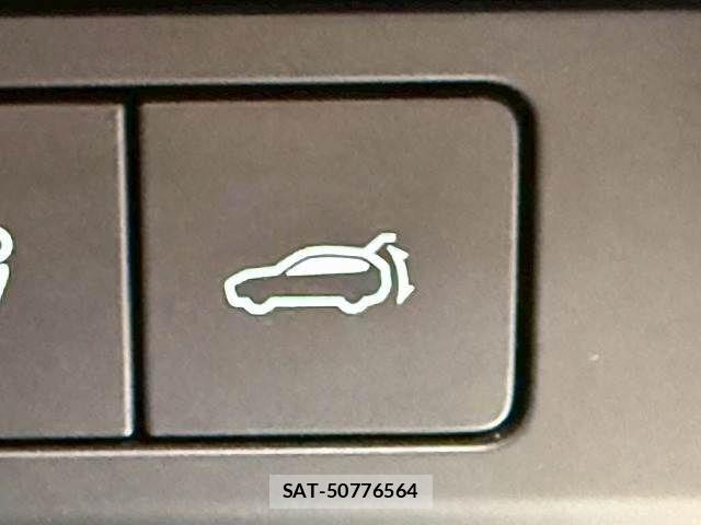 Mazda CX-60 2023-04 8145667-4