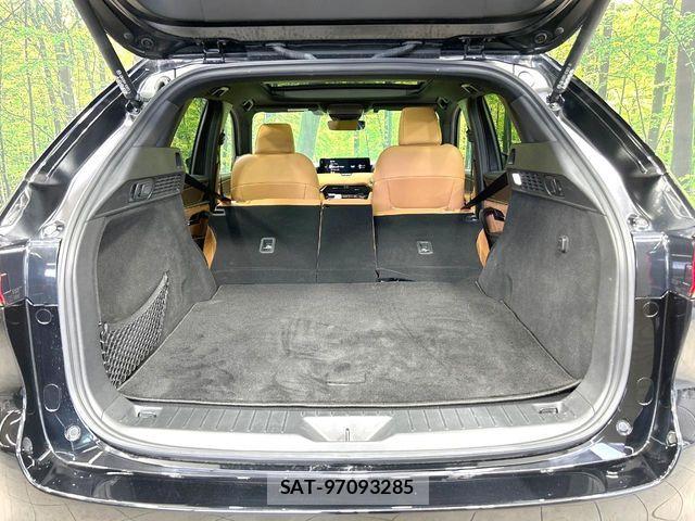 Mazda CX-60 2022-09 8145669-10