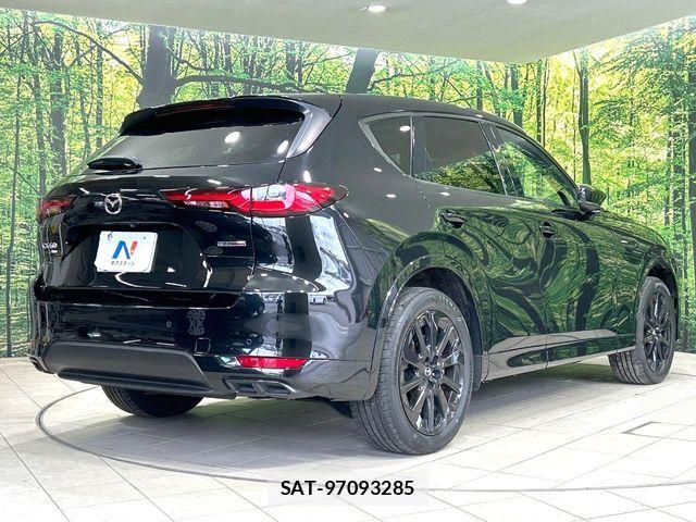 Mazda CX-60 2022-09 8145669-17