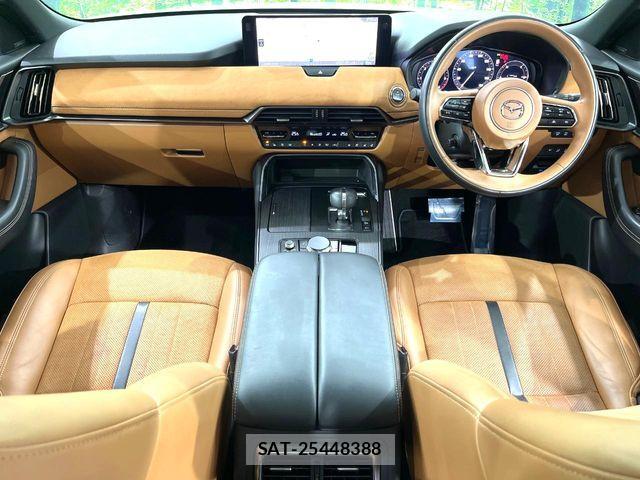 Mazda CX-60 2023-09 8158262-1