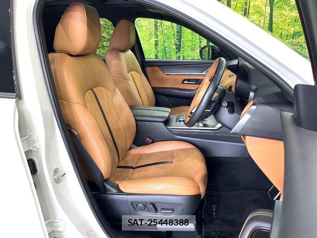 Mazda CX-60 2023-09 8158262-8