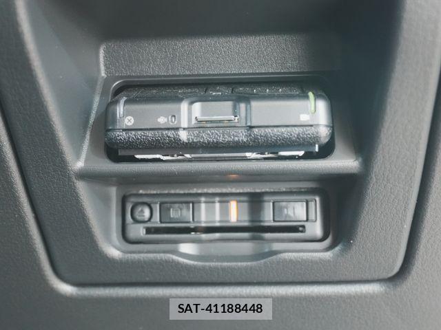 Mazda CX-60 2025-10 8207181-11