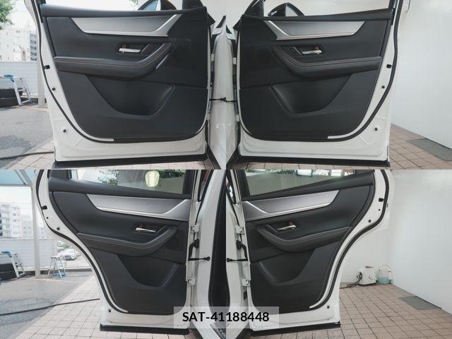 Mazda CX-60 2025-10 8207181-5