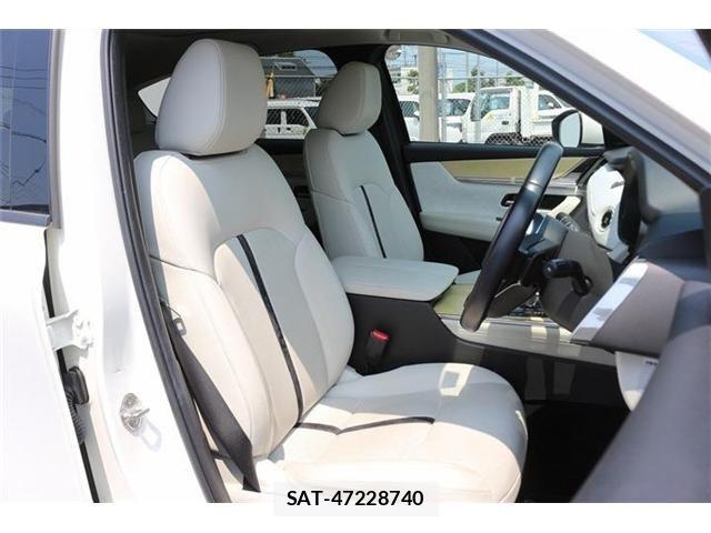 Mazda CX-60 2023-01 8207188-13