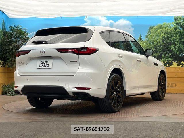 Mazda CX-60 2023-07 8207184-16