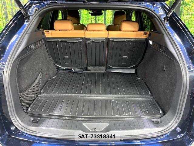 Mazda CX-60 2023-09 8229495-9