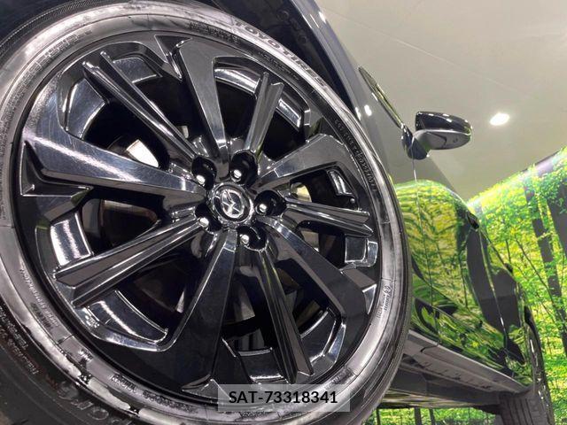 Mazda CX-60 2023-09 8229495-11