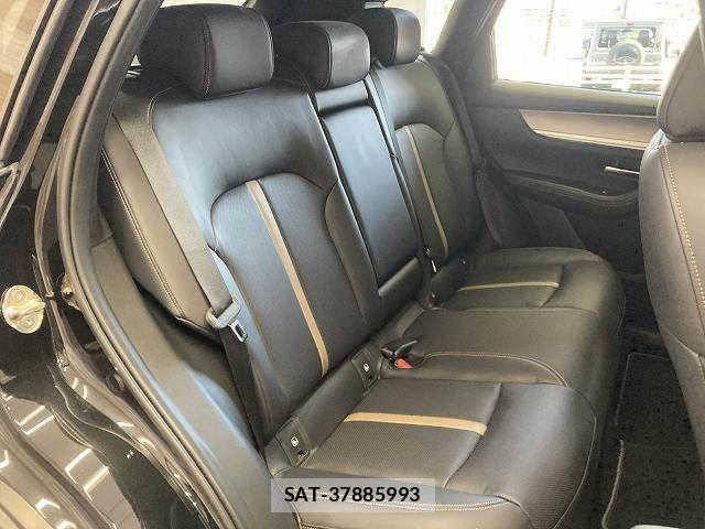 Mazda CX-60 2023-06 8245000-12