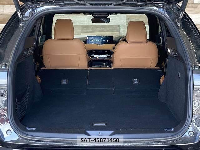 Mazda CX-60 2022-12 8244999-13