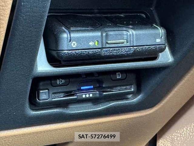 Mazda CX-60 2022-10 8314079-28